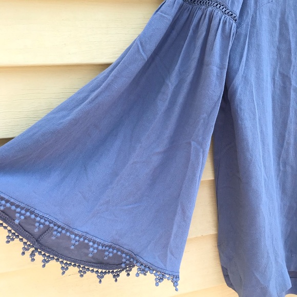 Umgee Popover Tunic Long Trumpet Sleeves Blue Med - Picture 7 of 13